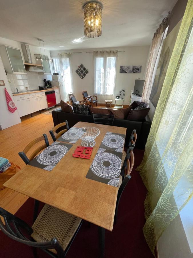 Duplex Apartamento Beaumont-sur-Sarthe Exterior foto