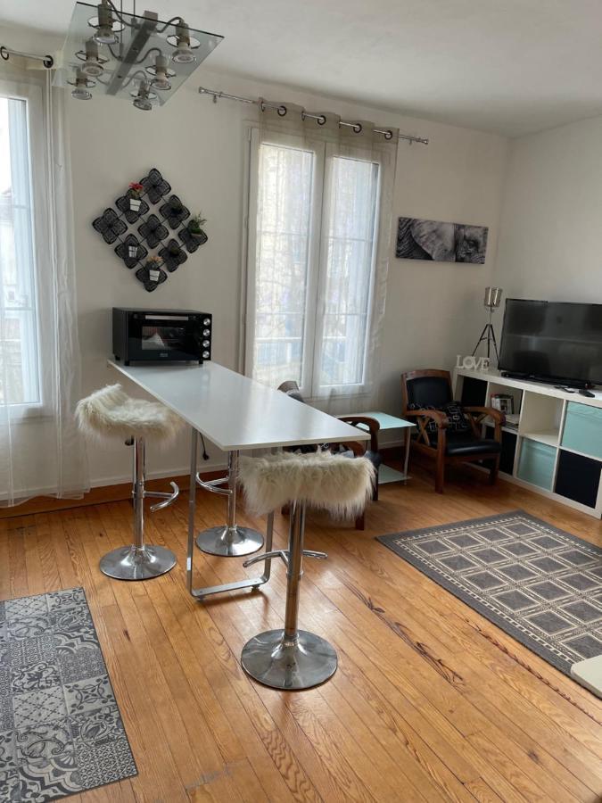 Duplex Apartamento Beaumont-sur-Sarthe Exterior foto